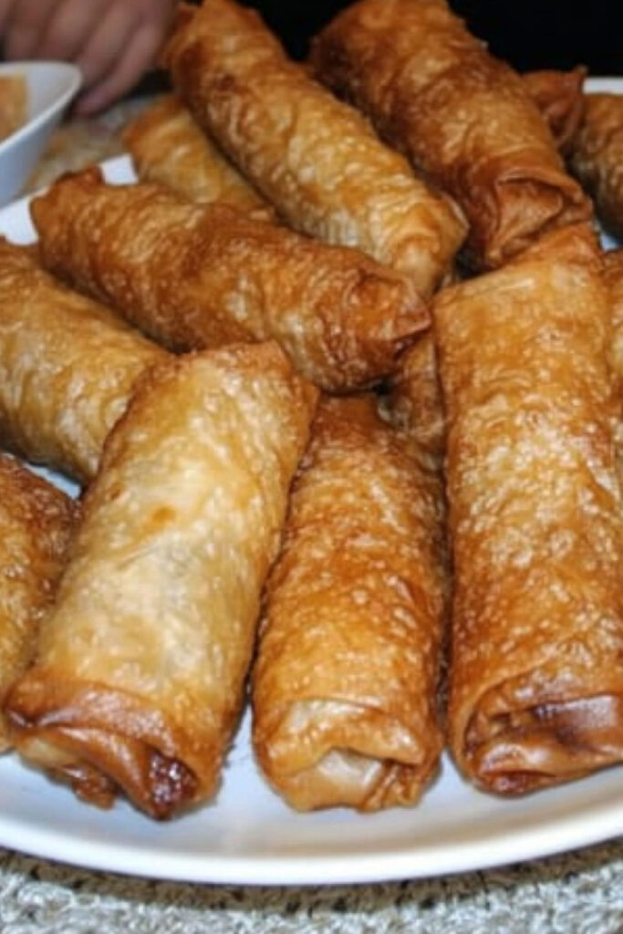 THE BEST HOMEMADE EGG ROLLS